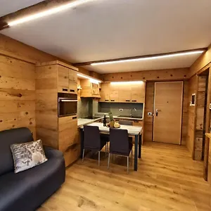 https://bertuzzi-luxury-chalet.it-lombardy.com